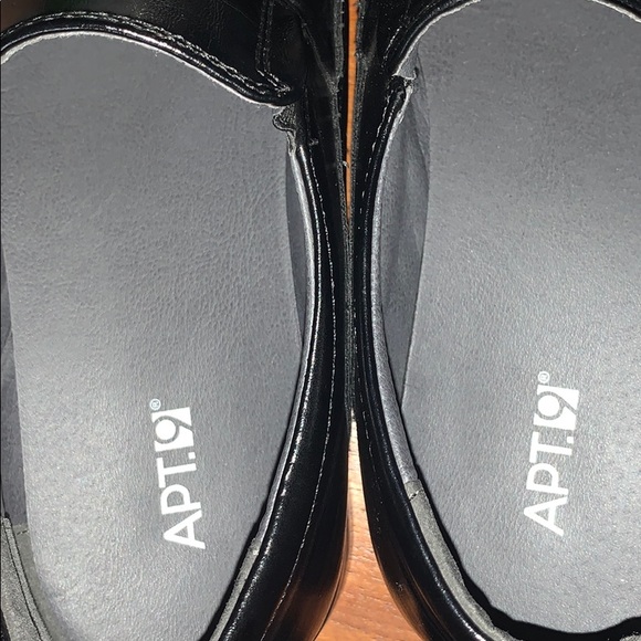 Dress Shoes - Picture 3 of 3